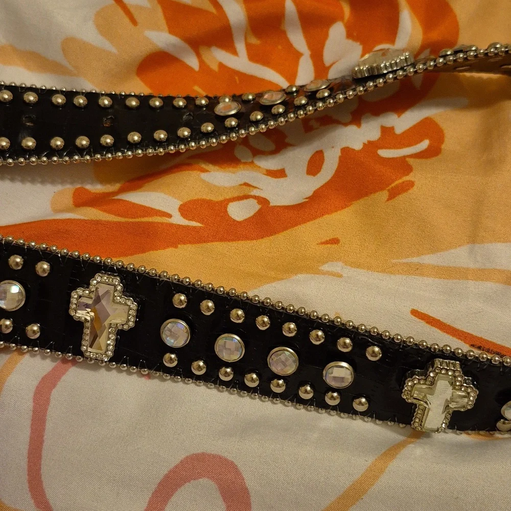 Girl's Nocona Western Belt Black with Bling and Crosses Size 26